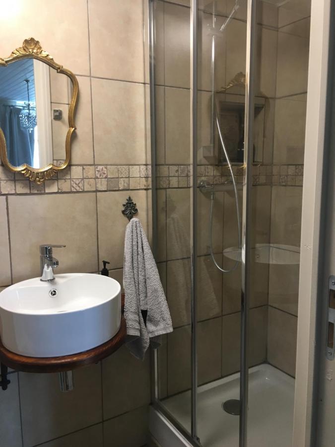 Maison La Roche Chambre D'Hotes Le Vigeant Eksteriør bilde