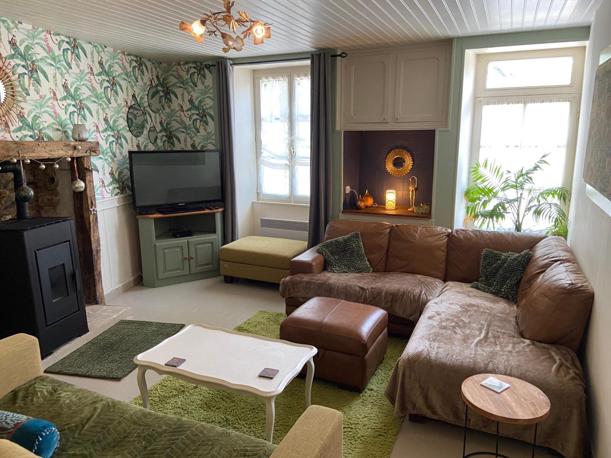 Maison La Roche Chambre D'Hotes Le Vigeant Eksteriør bilde